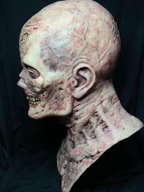 Putrid Wearable full latex mask - Image 4