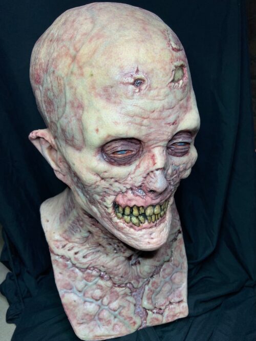 Putrid Wearable full latex mask - Image 5