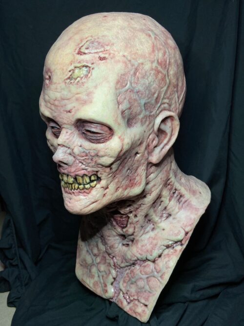 Putrid Wearable full latex mask - Image 6