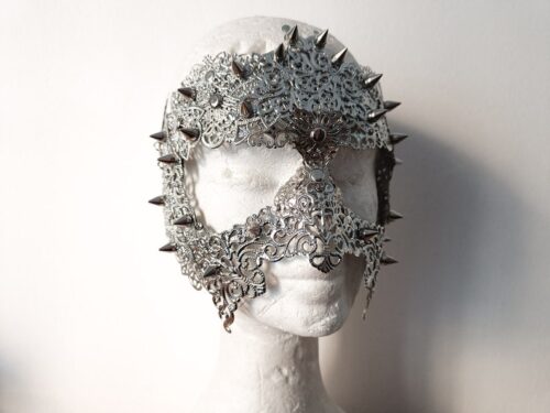 Exquisite Metal Filigree Mask - Image 4