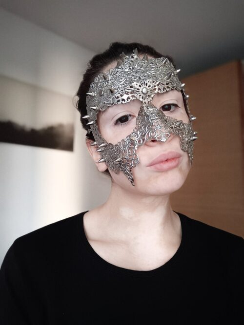 Exquisite Metal Filigree Mask