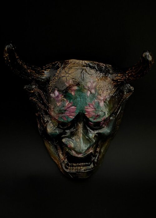 Horror-stricken Japanese demon mask - Image 3