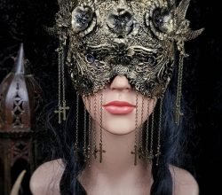 Holy Crow Blind Fantasy Mask